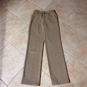 lululemon athletica Tan softstreme Straight Leg Pants Sz 4